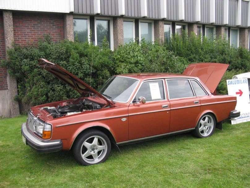Volvo 140