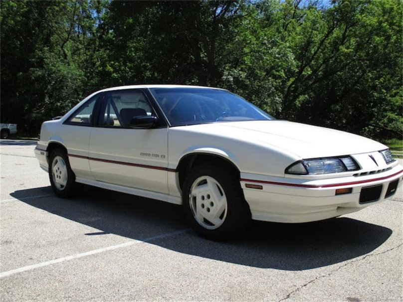 Pontiac Grand prix 1989