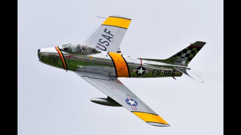 F86 Sabre Япония