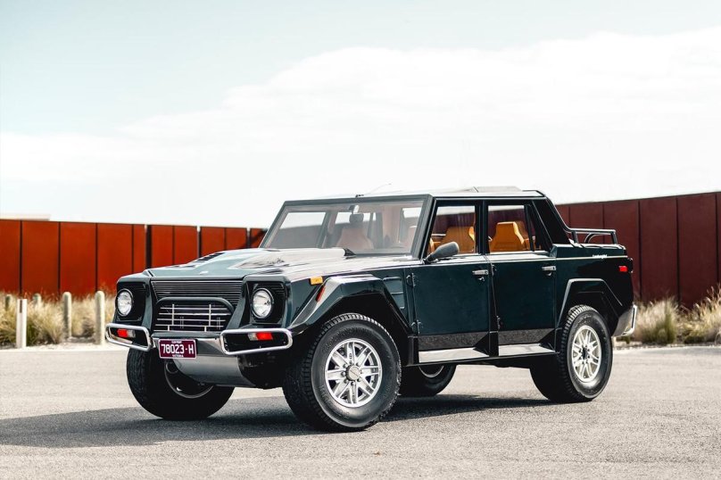 Lamborghini lm003