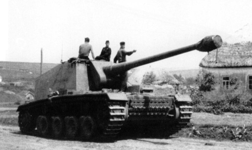 Штурер Эмиль танк