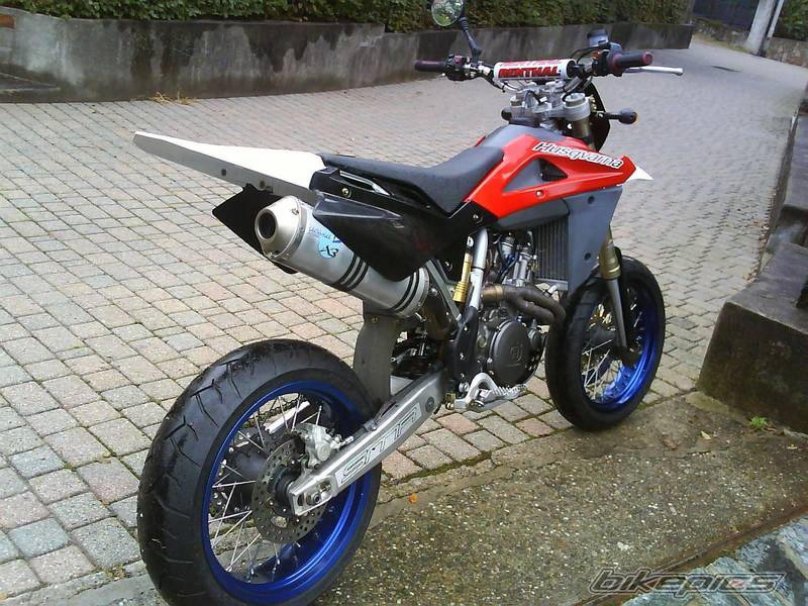 Мотоцикл Хускварна 610