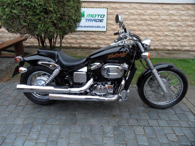 Honda vt750dc.