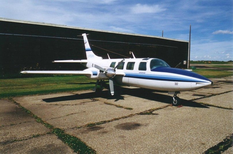 Piper Aerostar 700