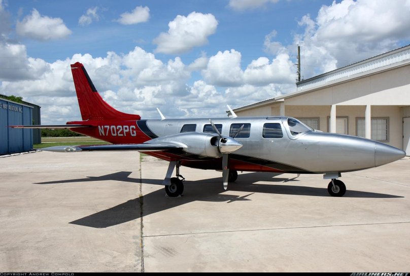 Пайпер Аэростар