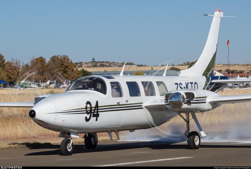 Самолет Пайпер Аэростар