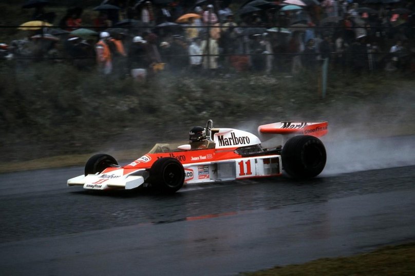 MCLAREN m23 Джеймс Хант