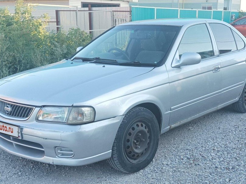 Nissan Sunny b15