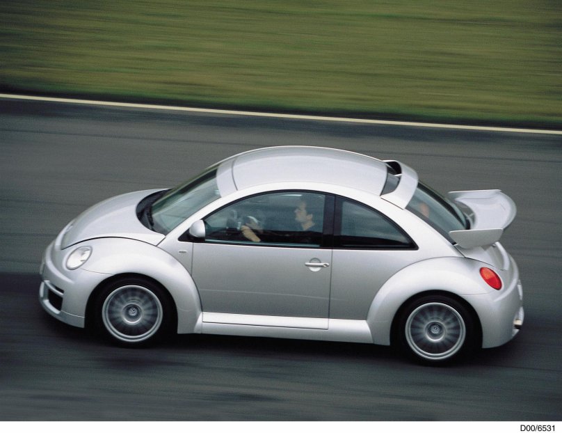 Фольксваген Нью Битл 2001