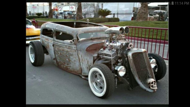 35 Ford rat Rod