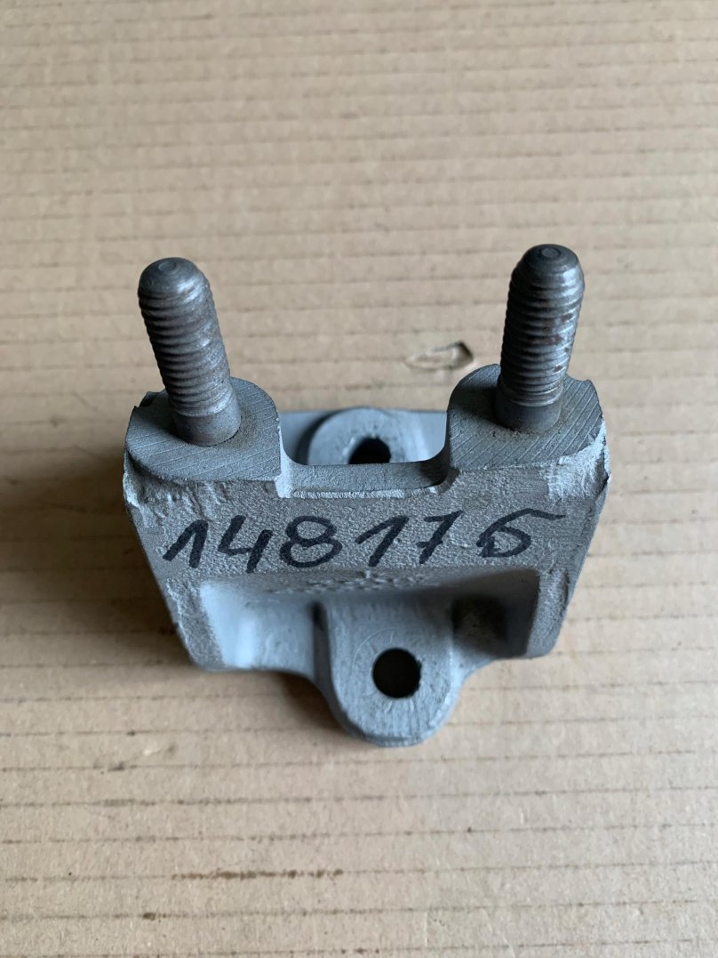 Клеммы аккумулятора Рено Меган 3