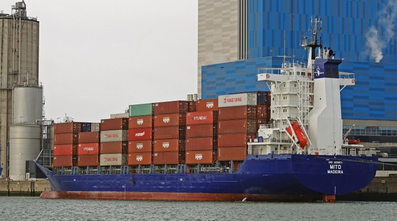 Контейнеровозы 2000 teu