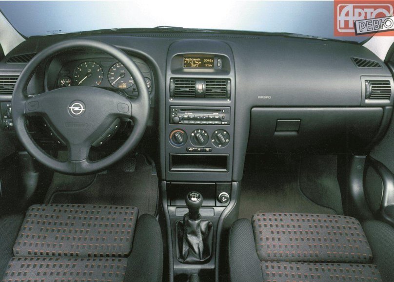 Opel Astra g 2000 хэтчбек салон