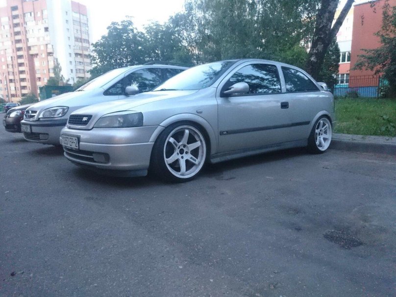 Opel Astra g r16