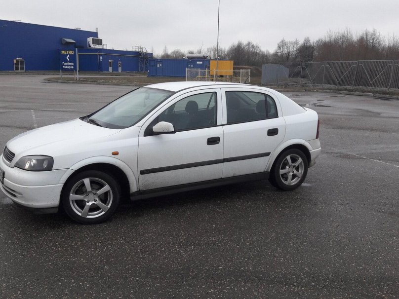 Opel Astra g белый