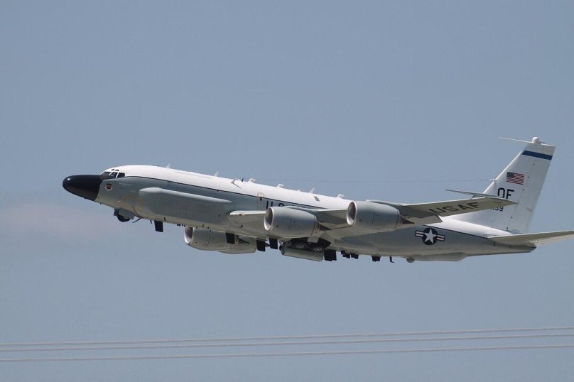 ВВС RC-135w Rivet Joint