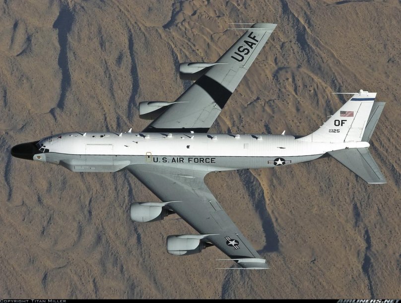RC-135w Rivet Joint