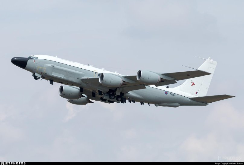 ВВС RC-135w Rivet Joint
