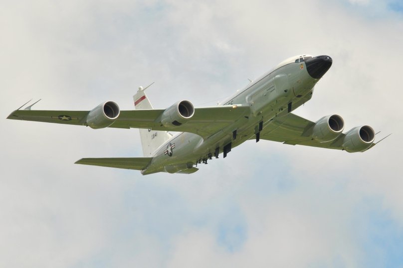 Boeing RC-135w Rivet Joint внутри