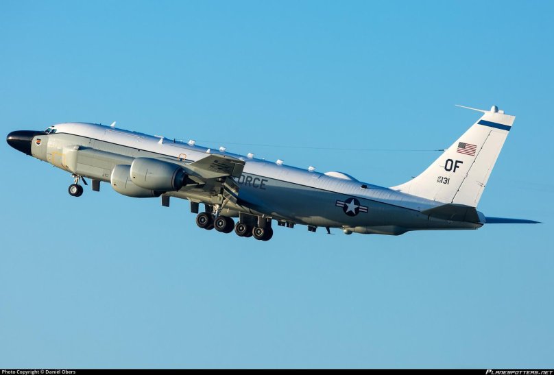 RC-135