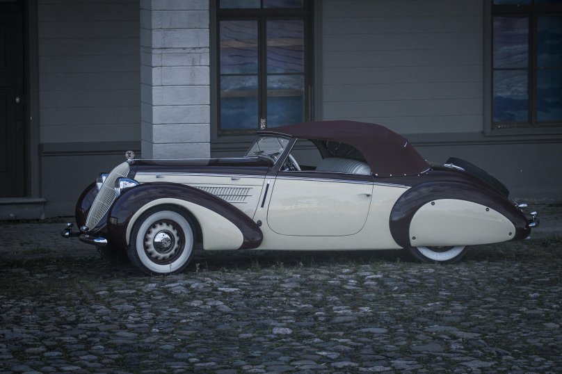 Steyr 2000a автомобиль