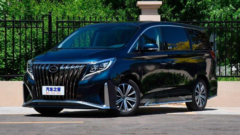 Минивэн GAC gm8