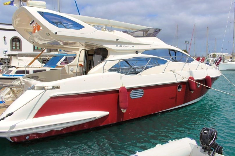 Катер Azimut 58