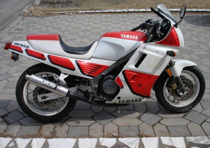 Yamaha FZ 750 Genesis Police