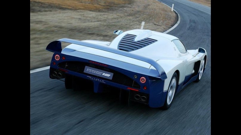 Мазерати mc12