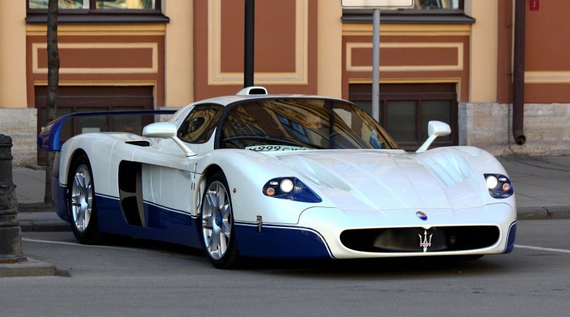 Maserati mc12 в Питере
