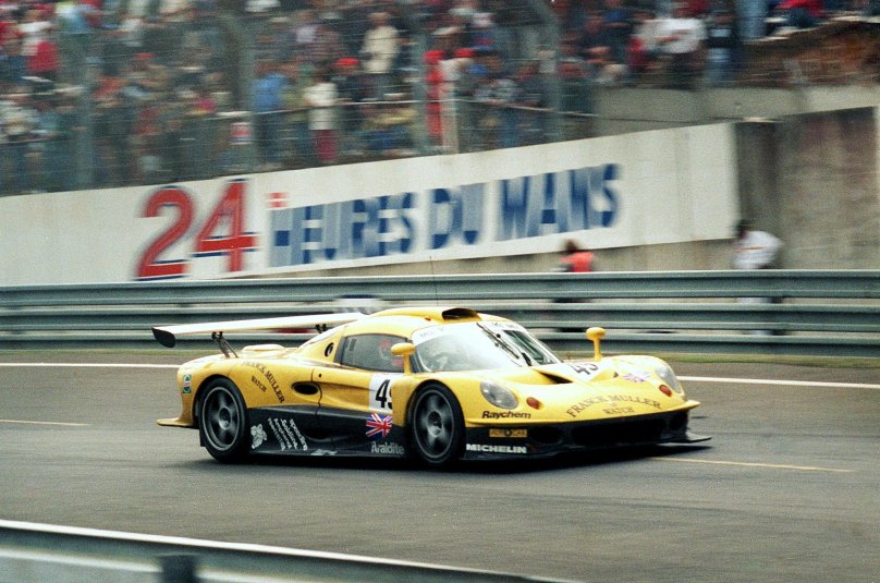 Lotus Elise gt1 Benetton