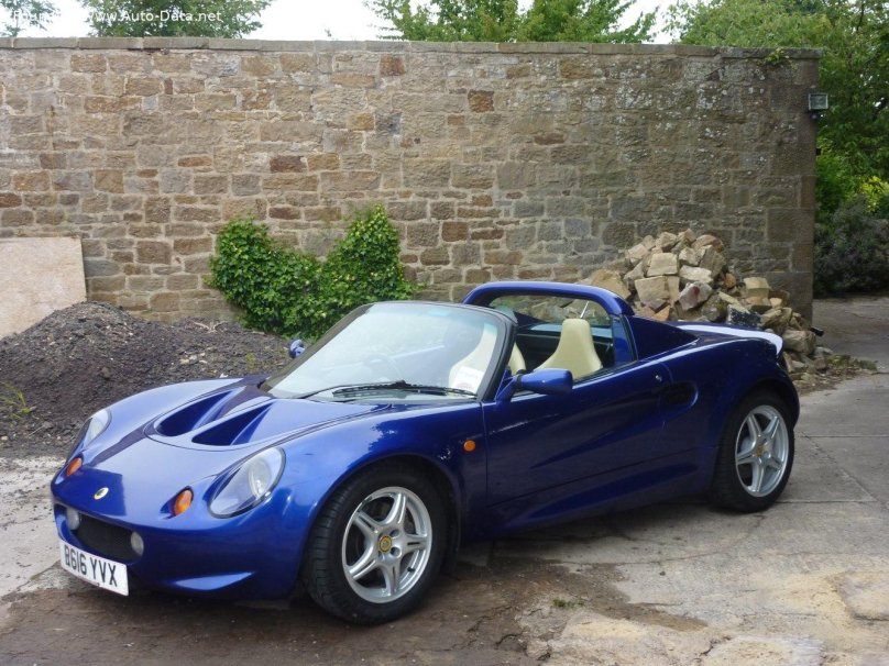 Lotus Elise 1