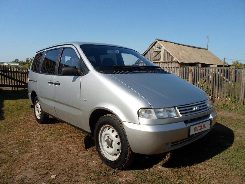 Lada (ВАЗ) 2120 Надежда