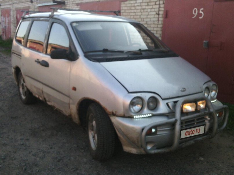 ВАЗ 2120 Надежда 2002