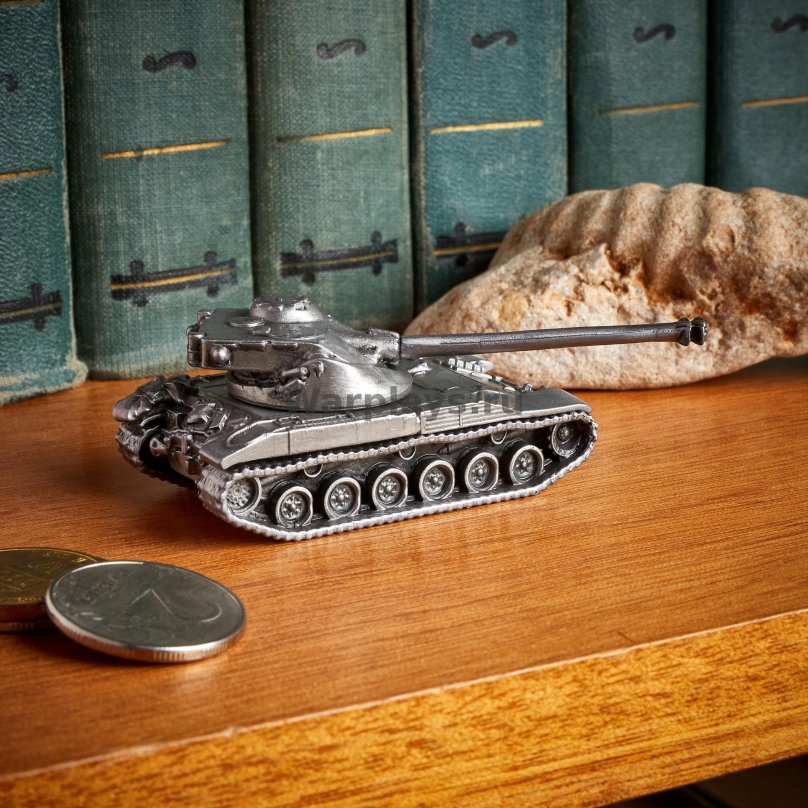 Модель танка bat.-Châtillon 25 t из металла (1:72)