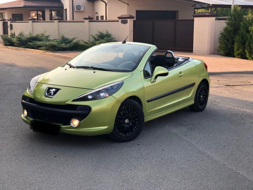 Фольксваген Нью Битл 2001