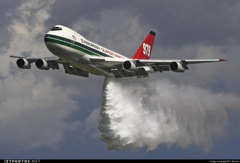 Воздушный самолет