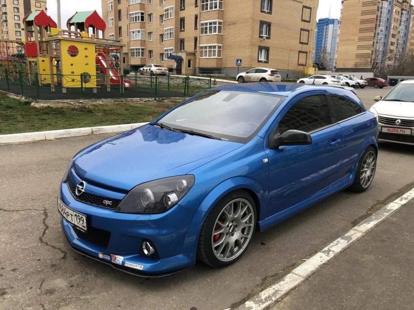 Opel Astra OPC 2008