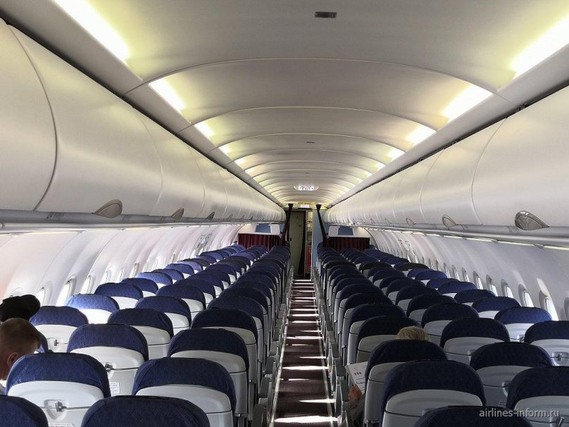 Самолёт Аэробус а320 салон