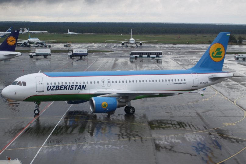 Airbus a320 Uzbekistan Airways