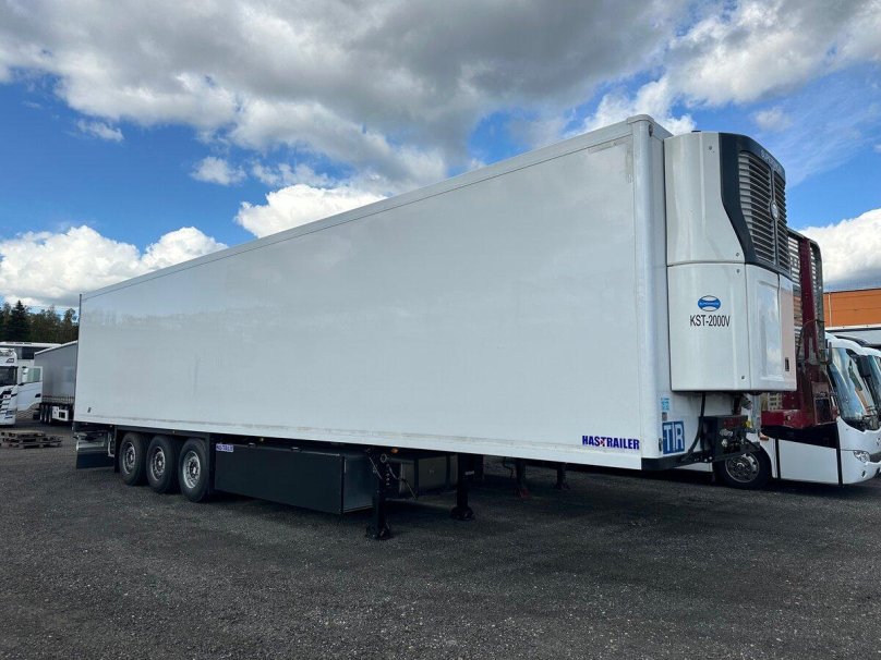 Изотермический полуприцеп HASTRAILER