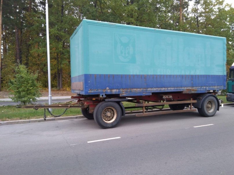 Прицеп Krone azw 18