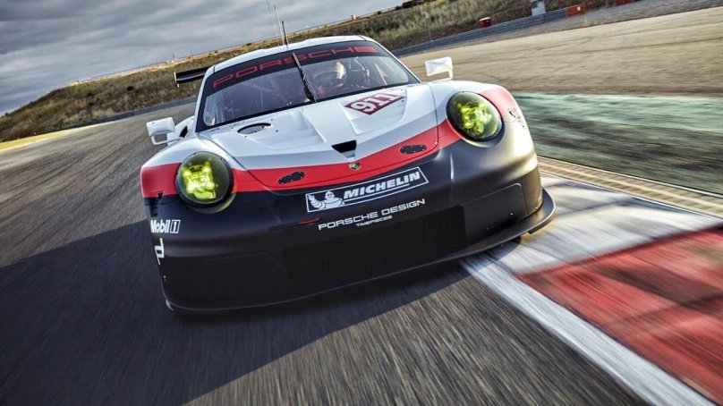 Porsche 911 RSR 2020