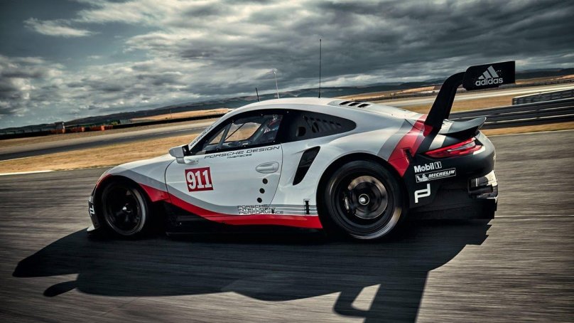 Porsche 911 gt3 RSR 2017