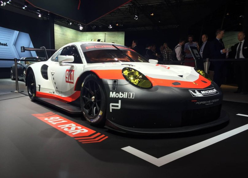 Porsche 911 RSR 2016