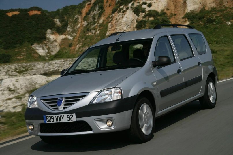 Dacia Логан MCV 2006