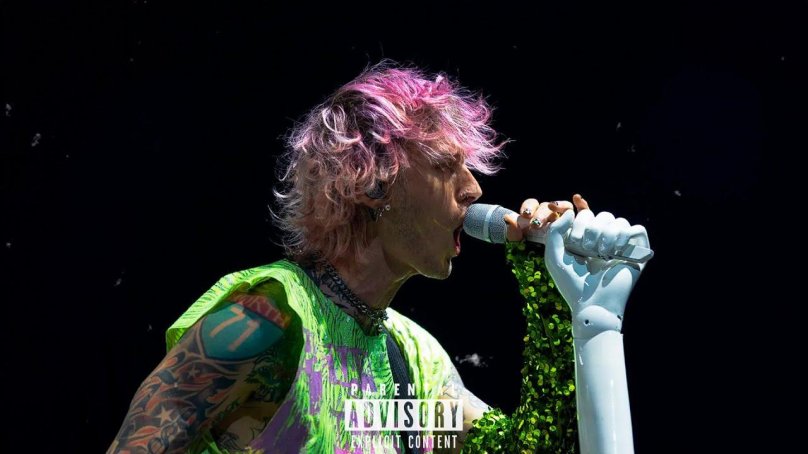 Machine Gun Kelly mainstream Sellout