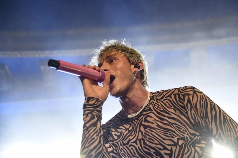 Machine Gun Kelly концерт