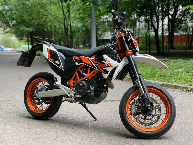 Мотард КТМ 690