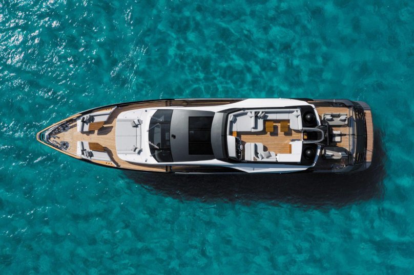 Азимут с10 яхта